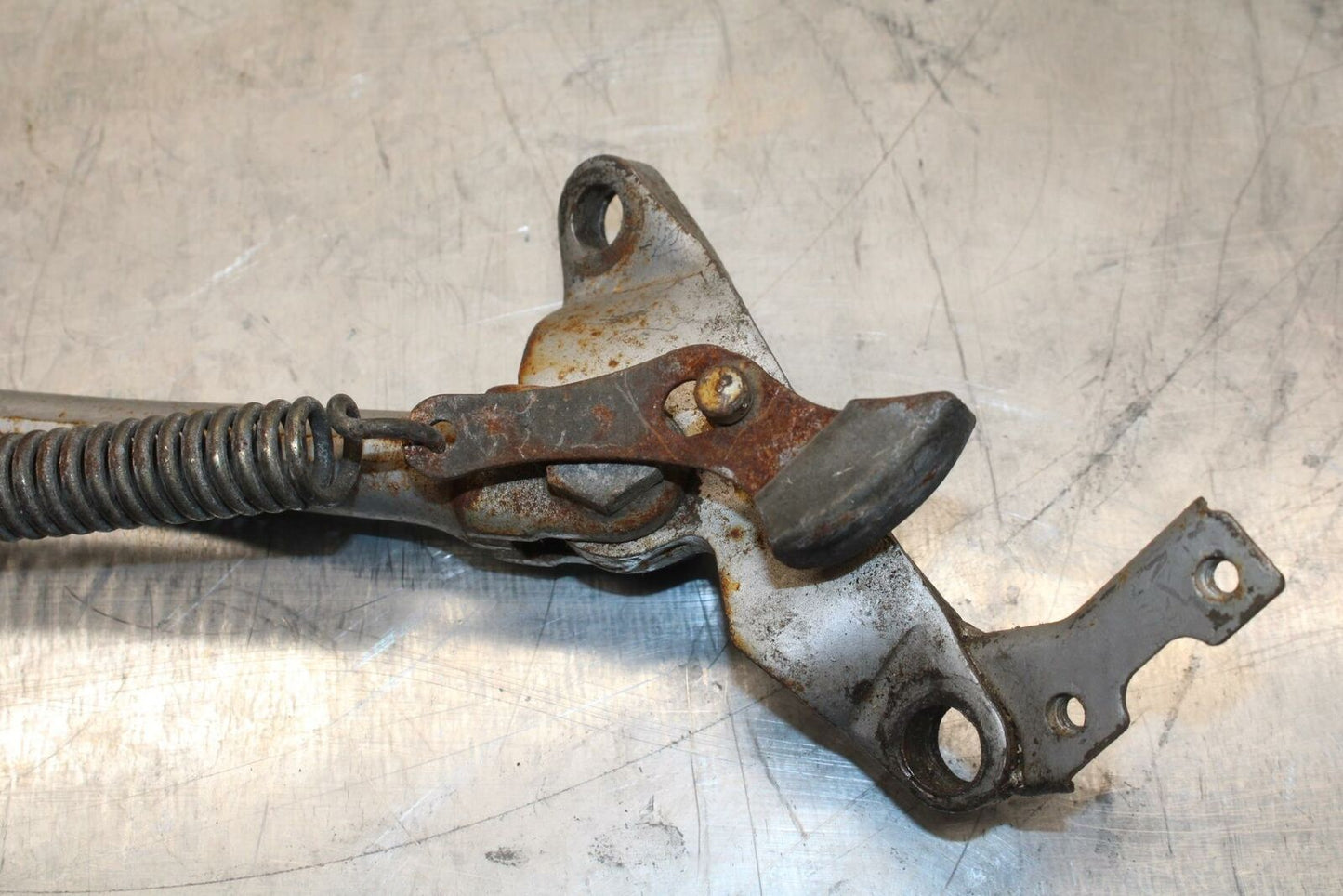 85 YAMAHA RZ500 KICKSTAND SIDE KICK STAND SUPPORT and SPRING BB27 C