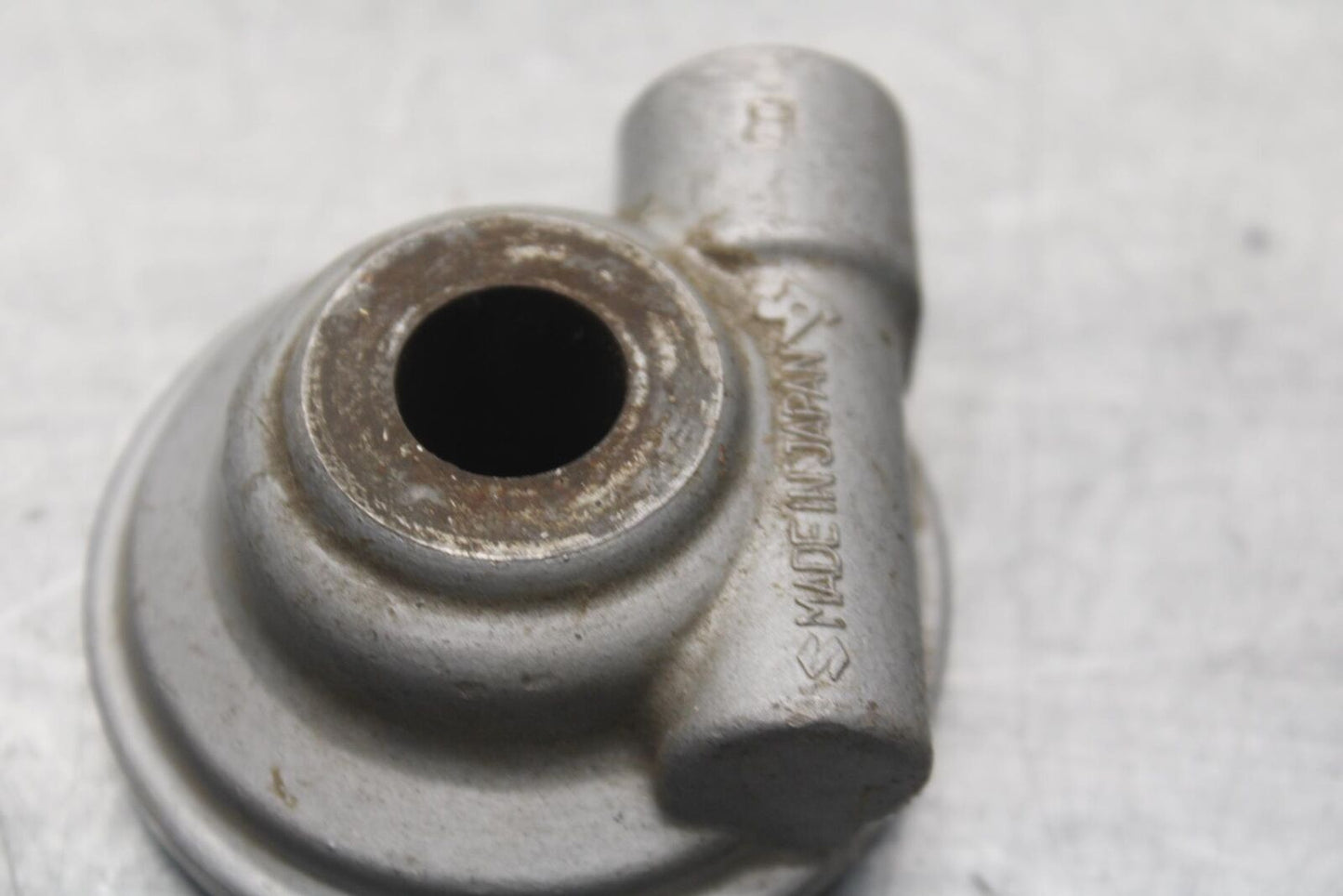 80-83 SUZUKI GS750E SPEEDOMETER DRIVE GEAR BB82