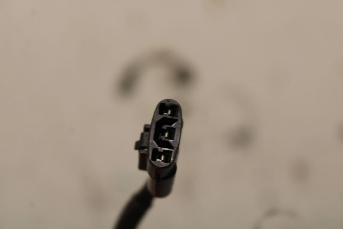 19-22 KAWASAKI Z400 REAR TAIL TAILLIGHT BACK BRAKE LIGHT BB738