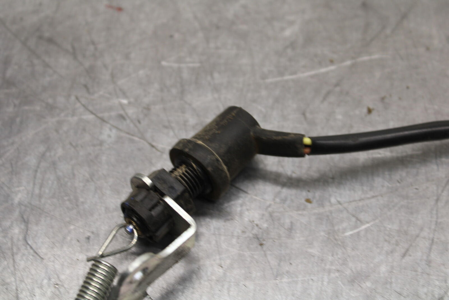 19-24 YAMAHA R3 REAR BACK BRAKE SENSOR BB736