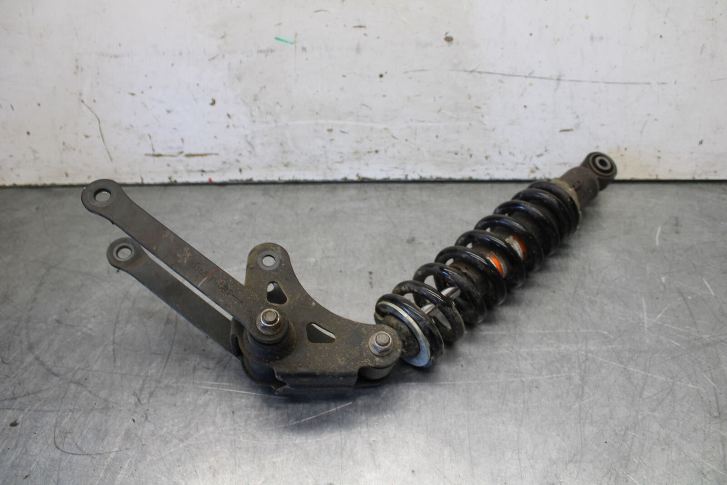 19-22 KAWASAKI Z400 REAR BACK SHOCK ABSORBER SUSPENSION BB708
