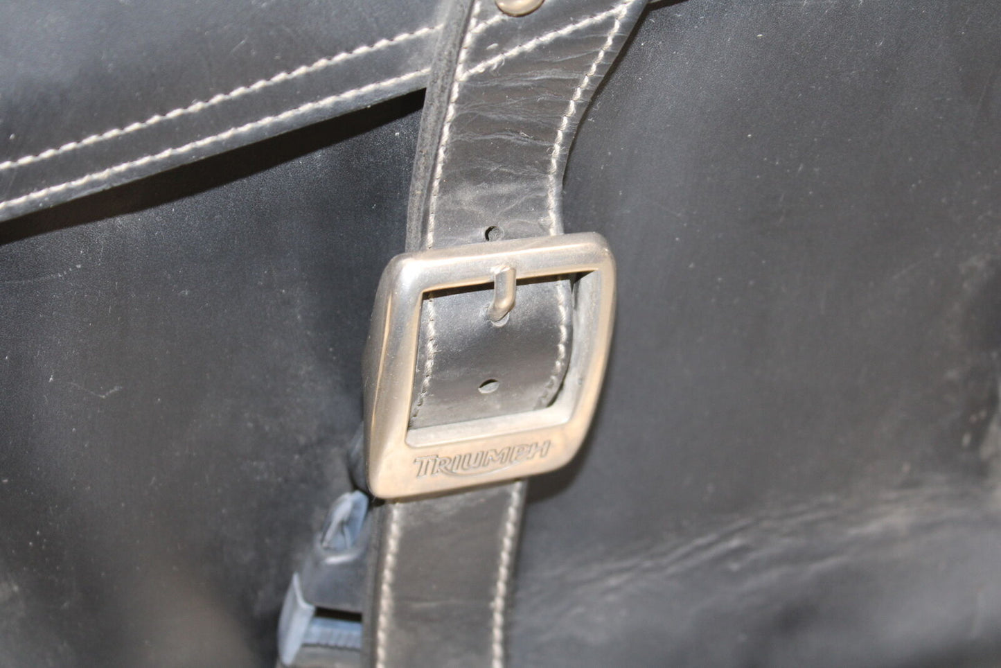 14-16 TRIUMPH AMERICA LT SIDE CARGO LUGGAGE SADDLEBAG BAG COMPARTMENT BB720