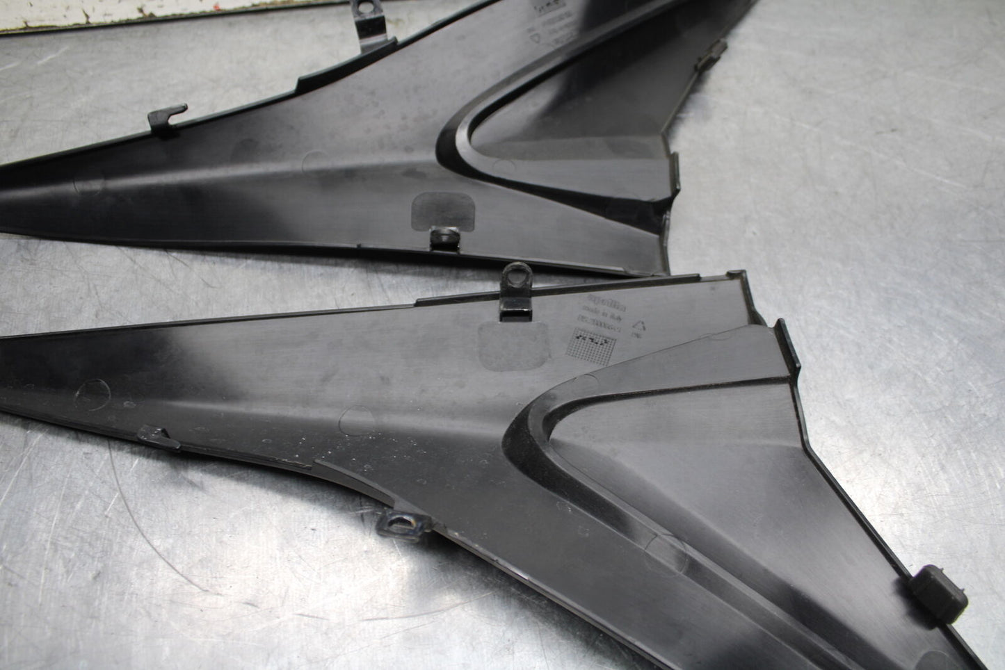 21-24 APRILIA TUONO 660 FACTORY RIGHT LEFT SIDE SEAT PANELS TRIMS COWLS BB733