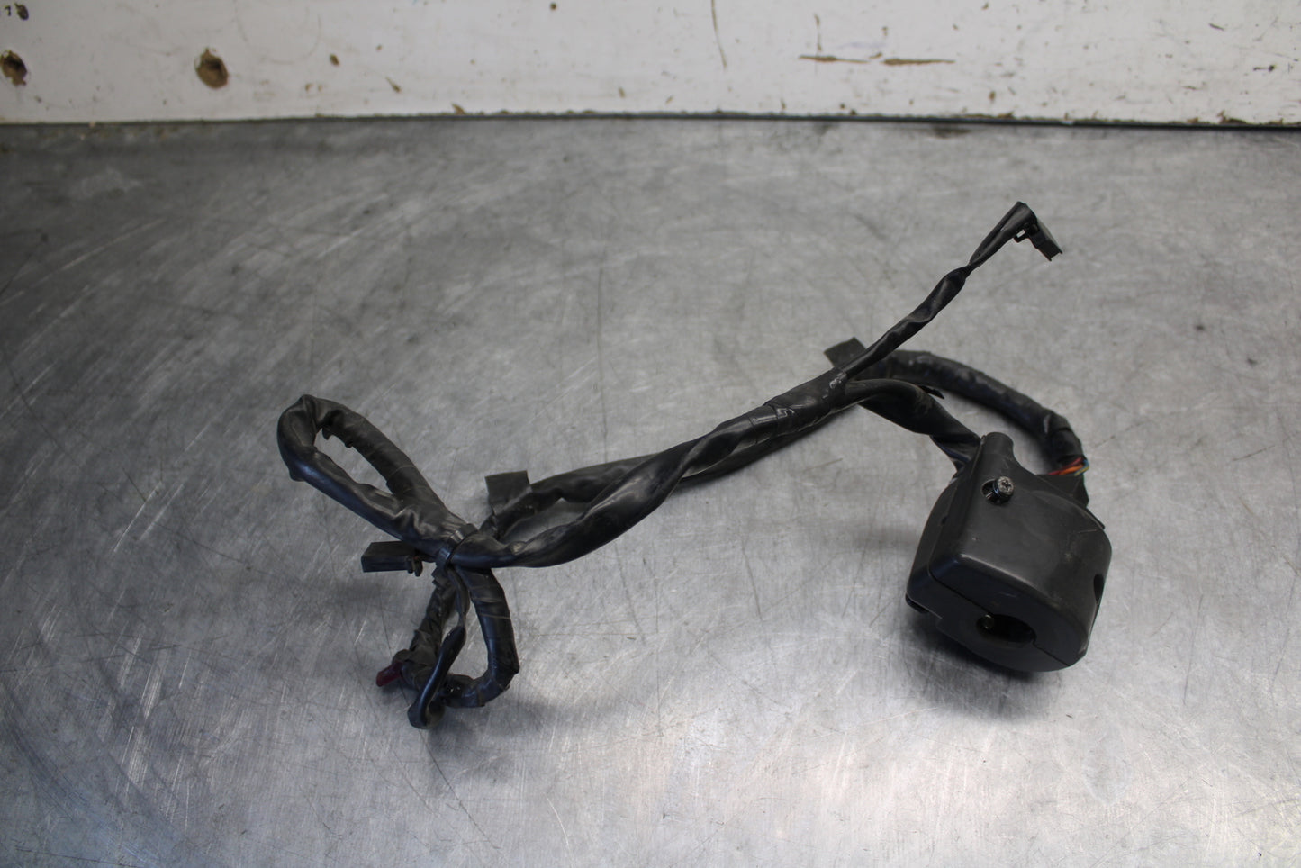 03-04 KAWASAKI NINJA ZX6RR LEFT CLIP ON HANDLE HORN SIGNALS SWITCHES BB684