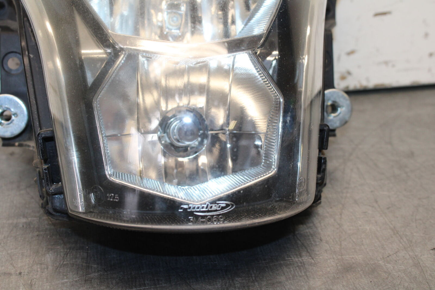 12-17 KAWASAKI ER-6N Z650 FRONT HEADLIGHT HEAD LIGHT LAMP BB709