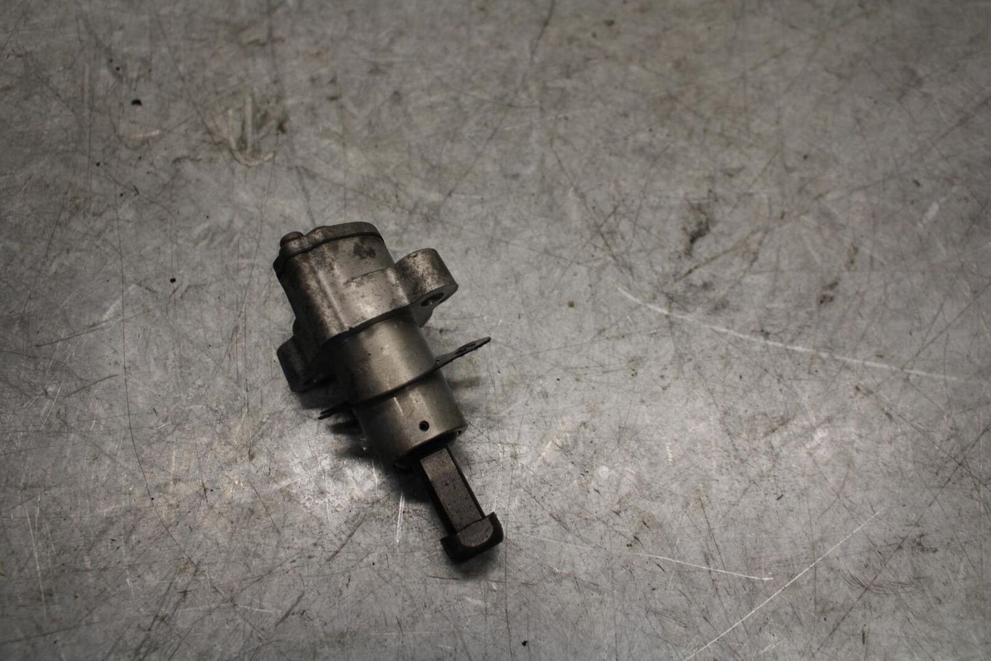 1997 Suzuki GSXR750 CAM CHAIN CAMSHAFT TENSIONER BB527
