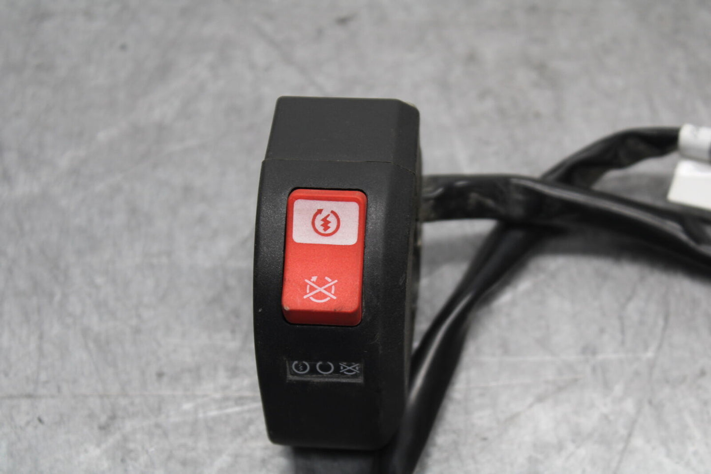 21-24 KTM 890 ADVENTURE R RIGHT CLIP ON HANDLE KILL OFF START SWITCH BB723