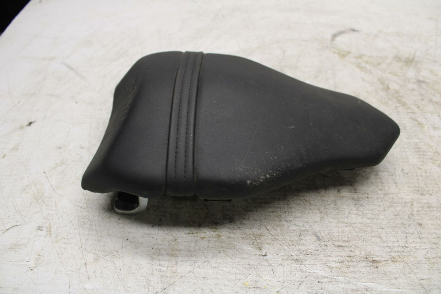 08-10 DUCATI 848 REAR BACK PASSENGER TANDEM SEAT PAD SADDLE PILLION BB369