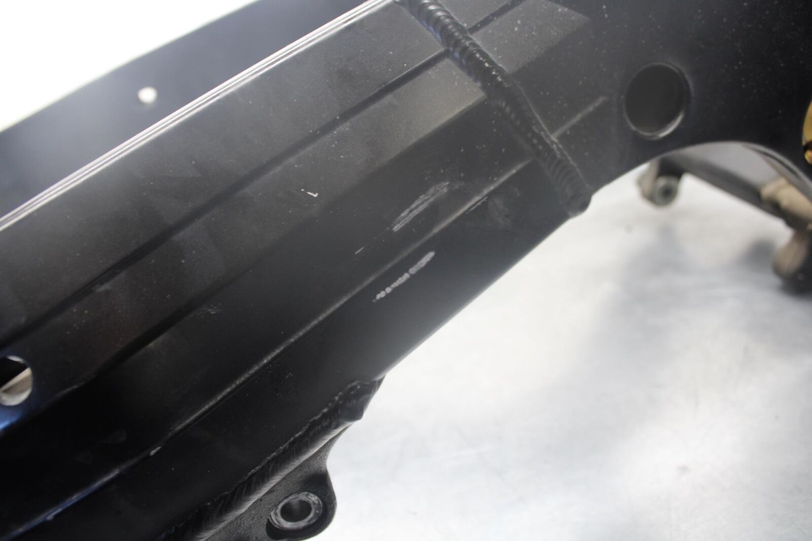 03-04 SUZUKI GSXR1000 FRAME CHASSIS 41100-18G01-YAP BB459