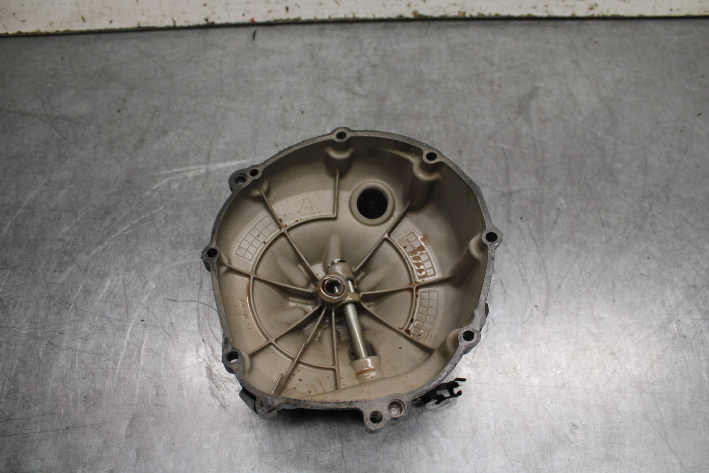 06 YAMAHA YZF R6 CLUTCH SIDE ENGINE MOTOR COVER BB716
