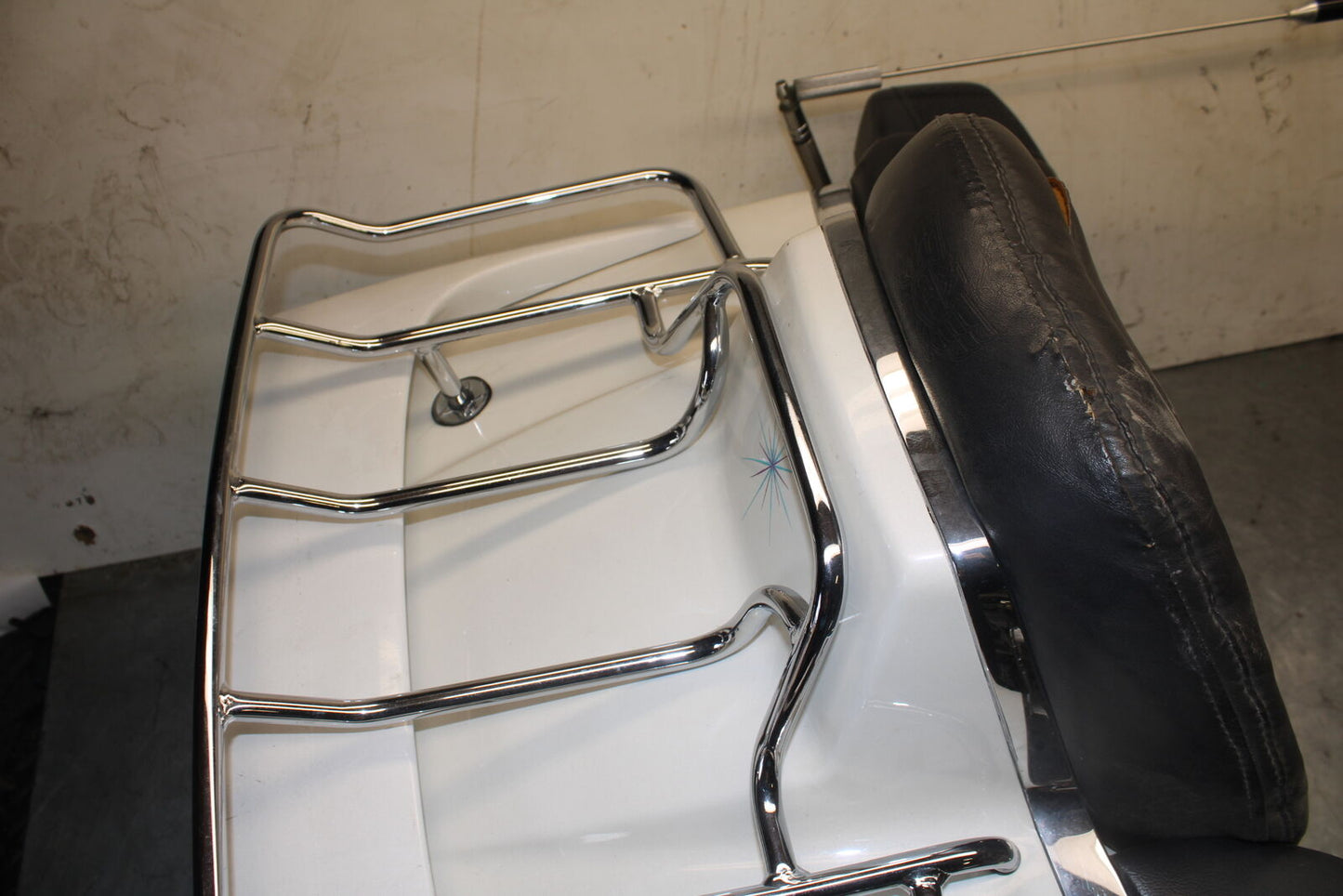 93-00 HONDA GOLDWING 1500 GL1500SE REAR TRUNK COMPARTMENT BB700