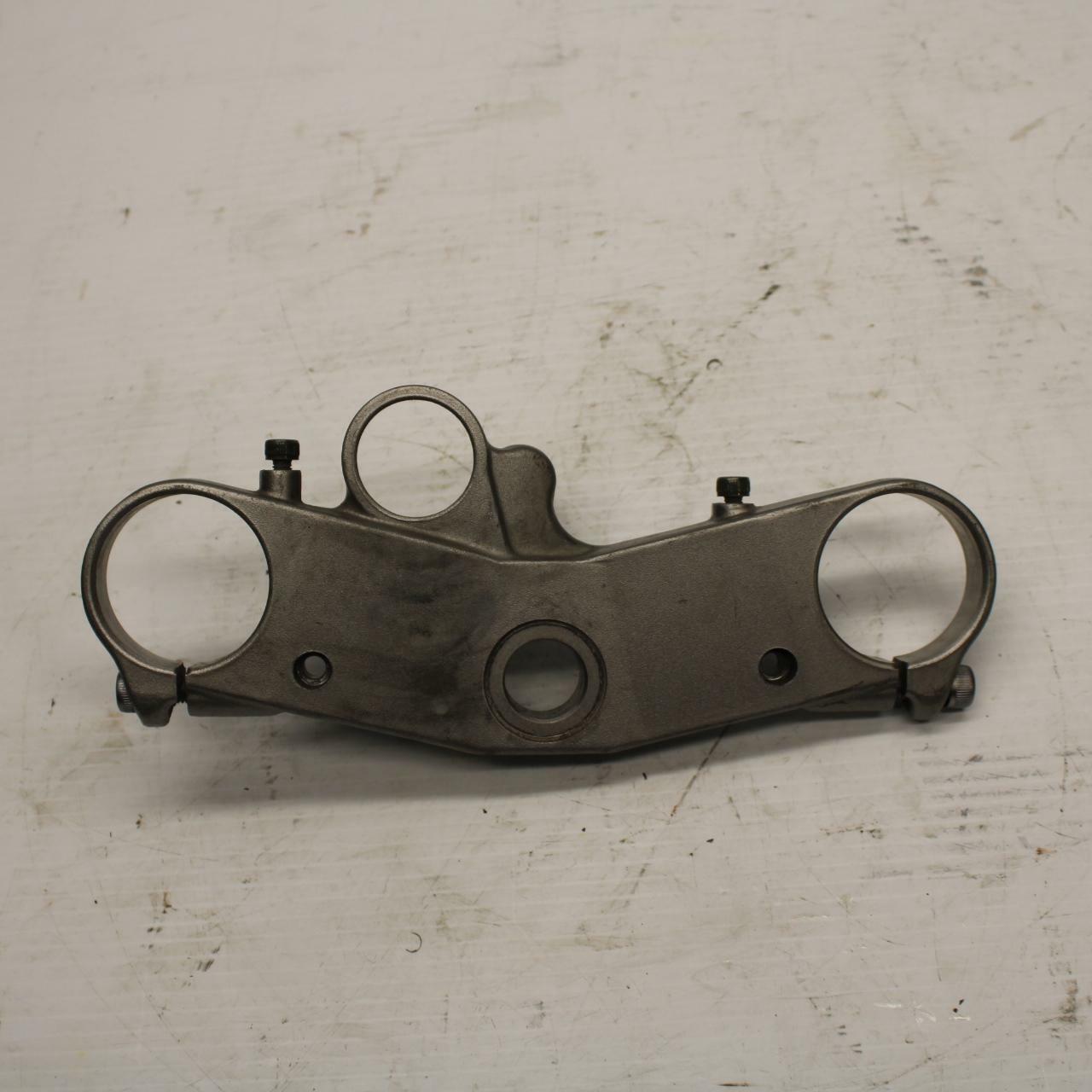 96 YAMAHA YZF750R FORKS UPPER TRIPLE TREE CLAMP BB237 B