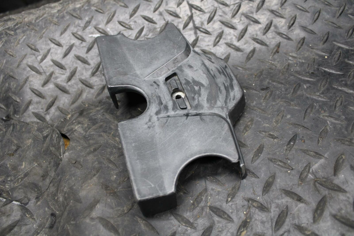 86 SUZUKI GS750ES IGNITION TRIM PANEL COVER BB233