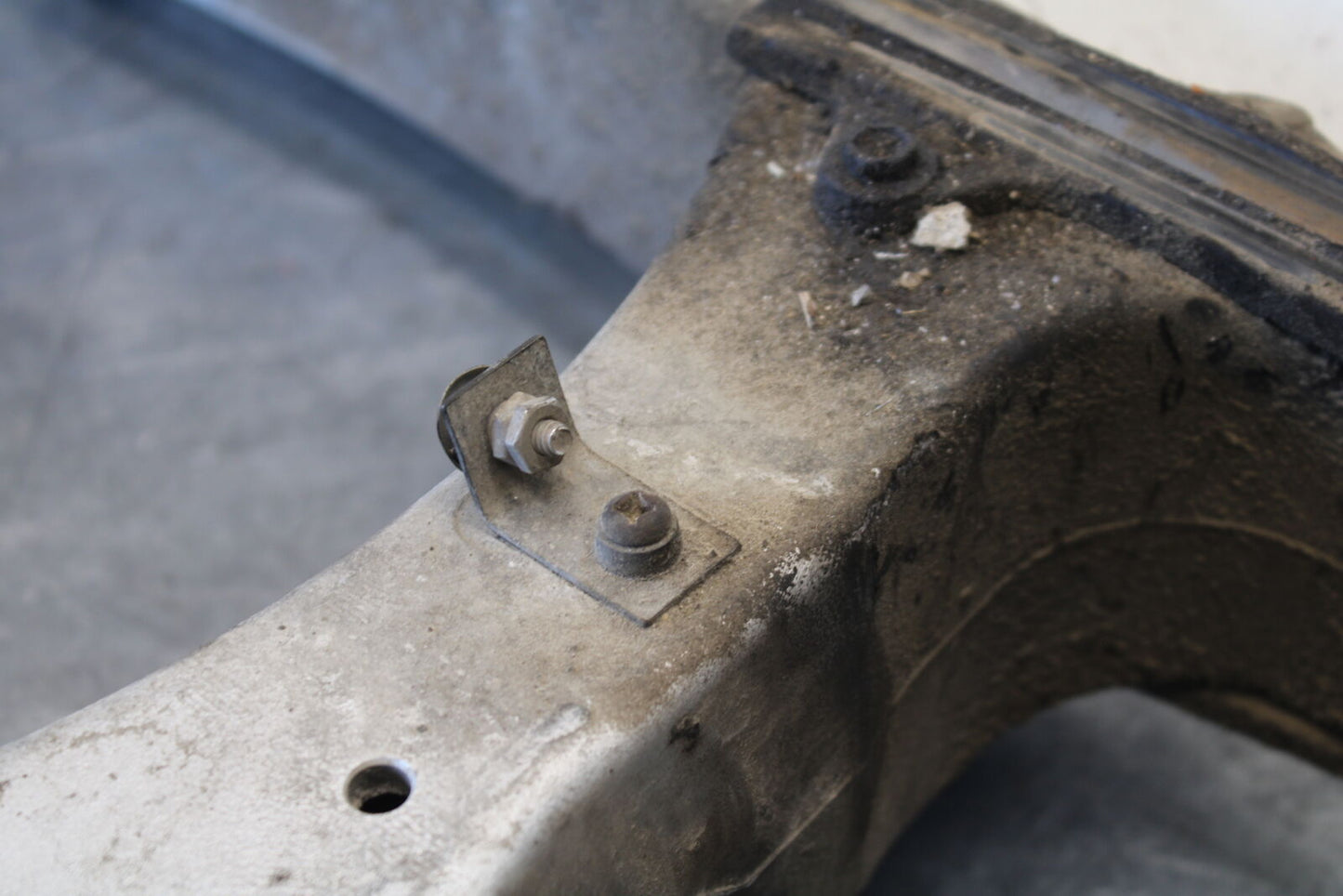 03-07 SUZUKI SV1000S REAR SWINGARM BACK SUSPENSION SWING ARM BB657