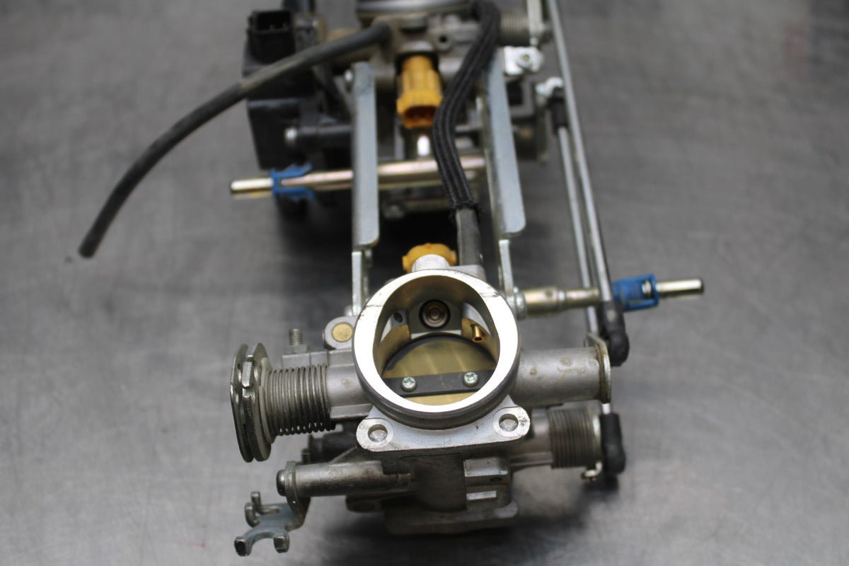 10 SUZUKI SV650 MAIN FUEL INJECTORS / THROTTLE BODIES BB181