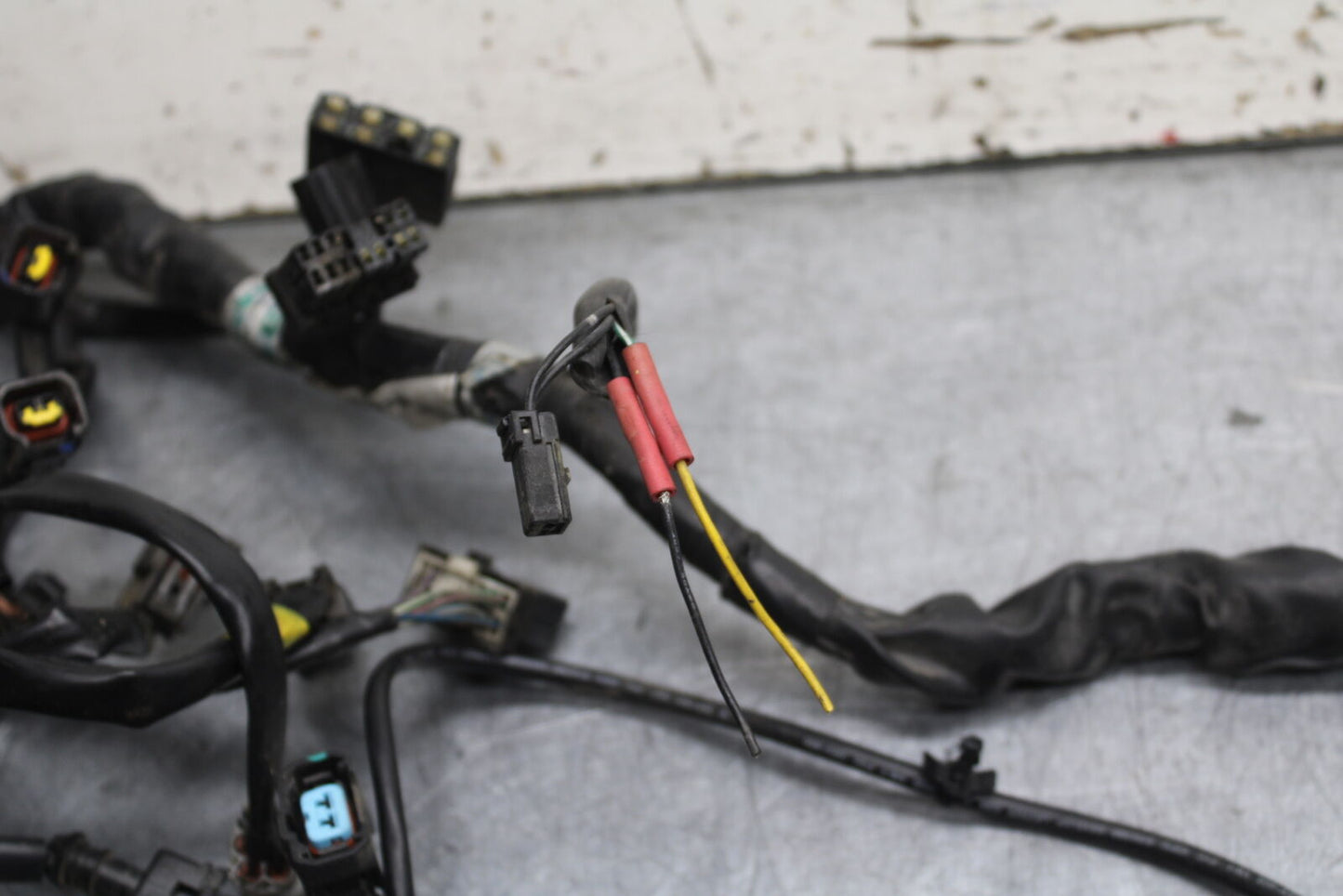 03-04 TRIUMPH DAYTONA 600 MAIN ENGINE WIRING HARNESS MOTOR WIRE LOOM BB745
