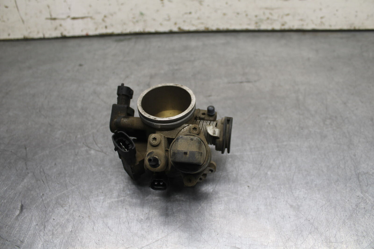 13-16 KTM 390 DUKE MAIN FUEL INJECTORS / THROTTLE BODIES BB748
