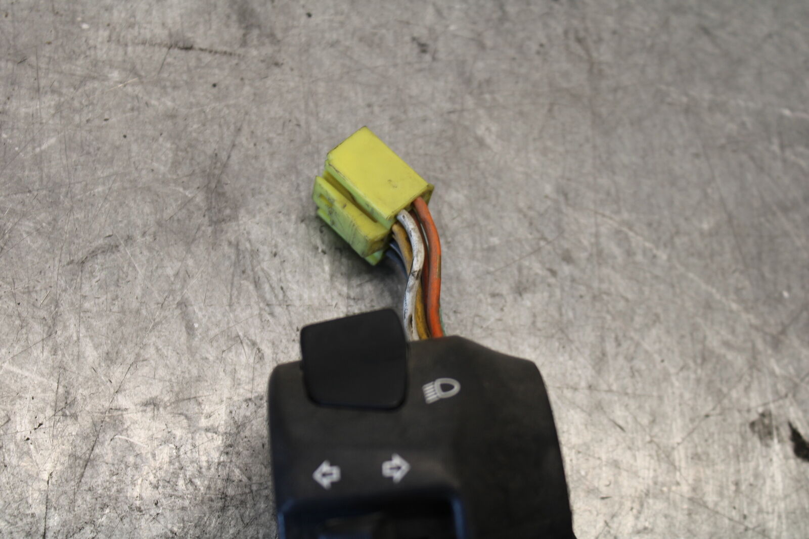 03-07 SUZUKI SV1000S LEFT CLIP ON HANDLE HORN SIGNALS SWITCH SWITCHES BB657