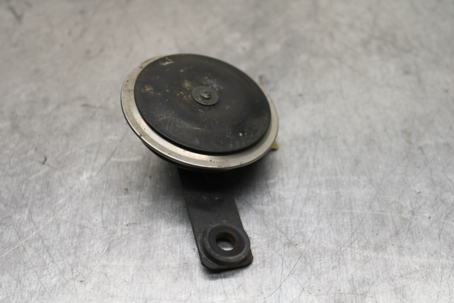 15-16 HONDA CB300F HORN SIGNAL BB740