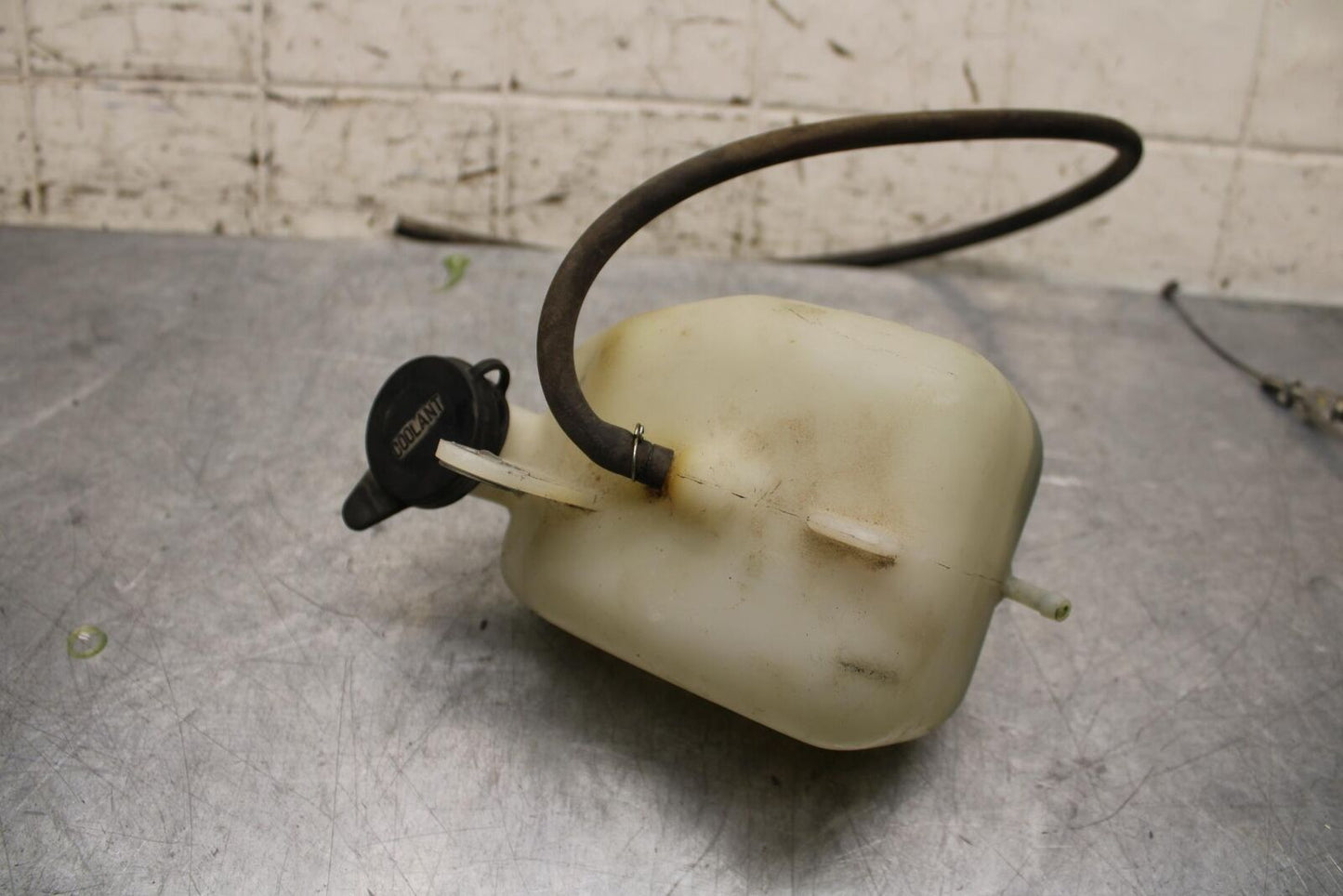 2006 Honda CBR600F4i COOLANT WATER TANK RESERVOIR BOTTLE 19101-MBW-D20 BB567