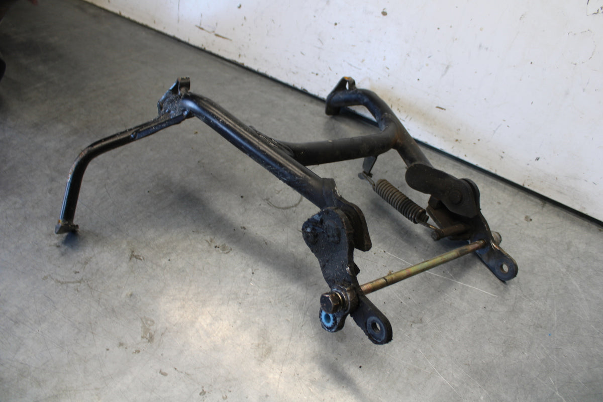 06-07 DUCATI MONSTER 695 CENTER MAIN STAND BB674