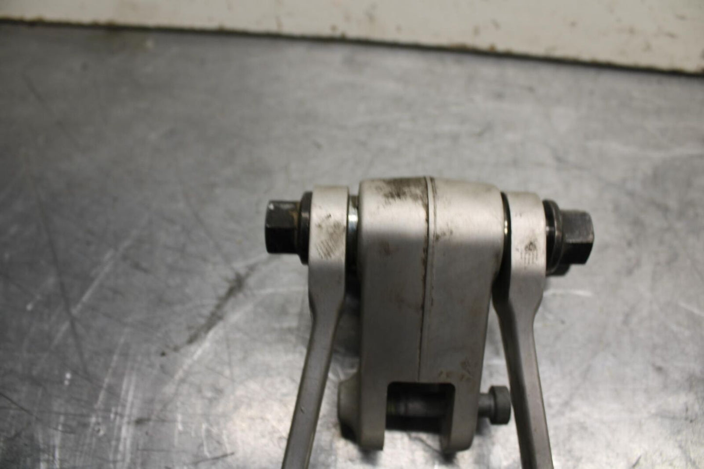 16-18 KTM 690 DUKE REAR DOGBONE SHOCK LINKAGE LINK BB631