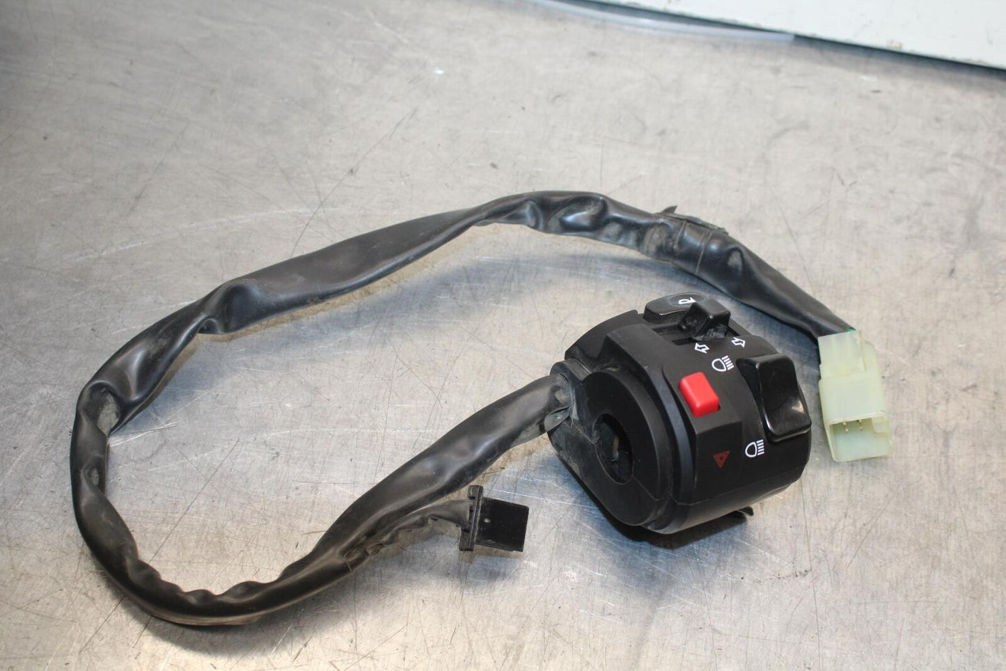 17-20 KAWASAKI NINJA 650 EX650 ABS LEFT CLIP ON HANDLE HORN SIGNALS BB88