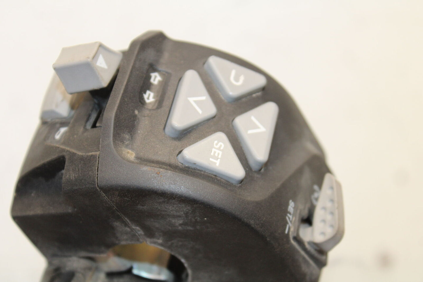 21-24 KTM 890 ADVENTURE R LEFT CLIP ON HANDLE HORN SIGNALS SWITCH SWITCHES BB723