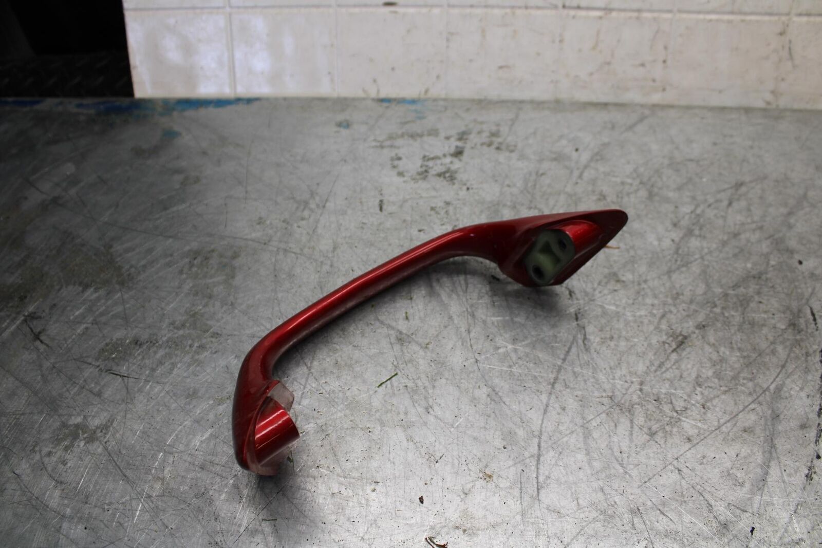 01-05 SUZUKI BANDIT 1200S GSF1200S PASSENGER REAR SEAT GRAB BAR HANDLE BB428