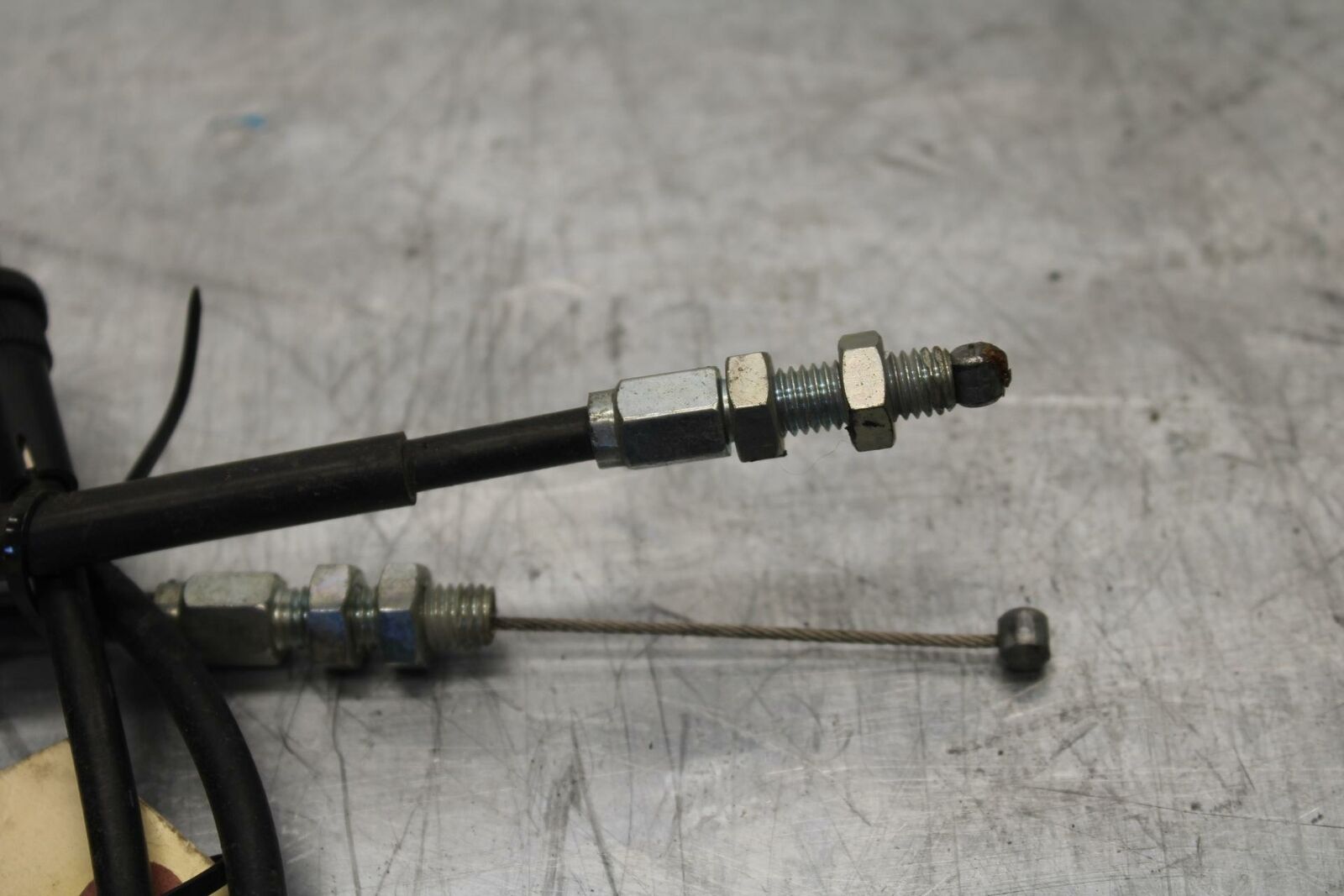 01-02 SUZUKI GSXR750 THROTTLE CABLES LINES BB28 A