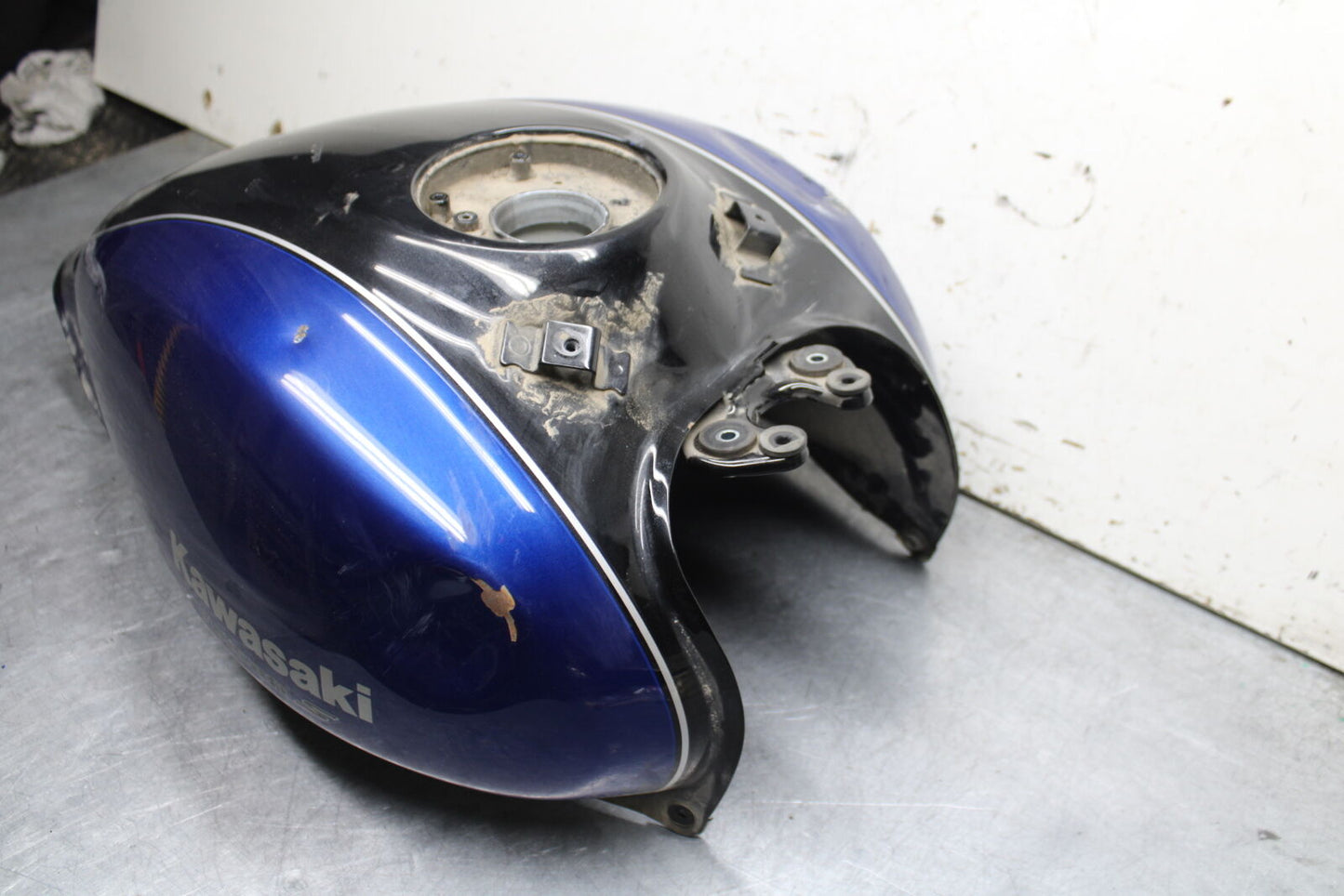16-17 KAWASAKI VULCAN S 650 EN650 ABS GAS TANK FUEL PETROL RESERVOIR BB731