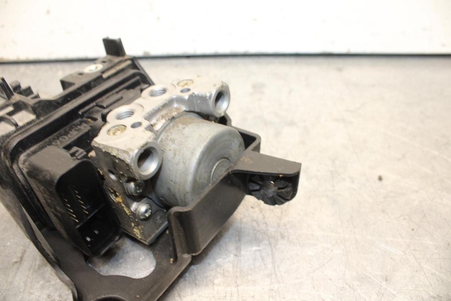 17 HONDA CRF1000LD AFRICA TWIN DCT ABS ABS PUMP UNIT MODULE BB97