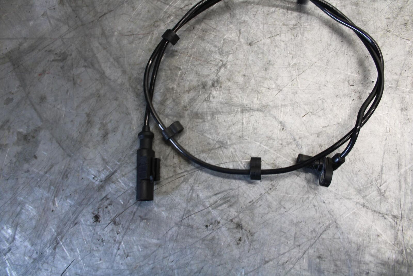 22-23 HUSQVARNA SVARTPILEN 401 FRONT REAR ABS BRAKE SENSOR BB541