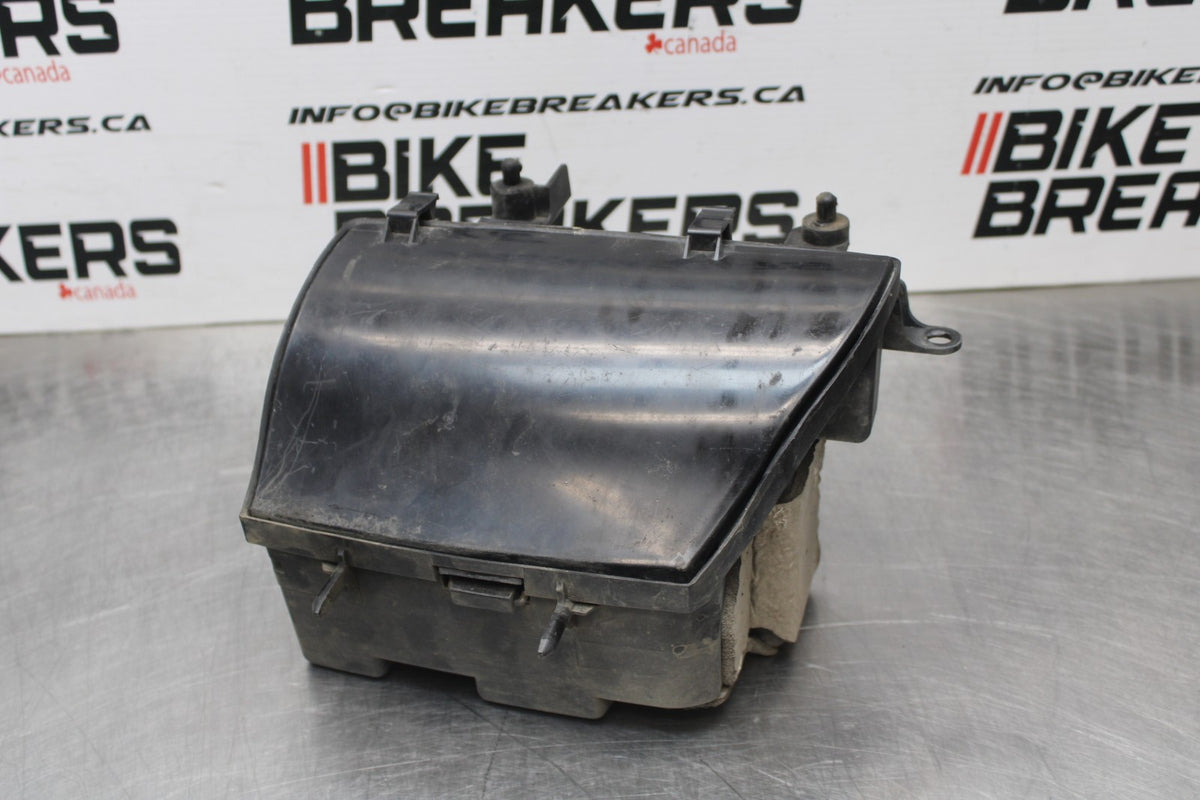 2006 Suzuki Boulevard C90 STORAGE BIN COMPARTMENT POCKET BB849