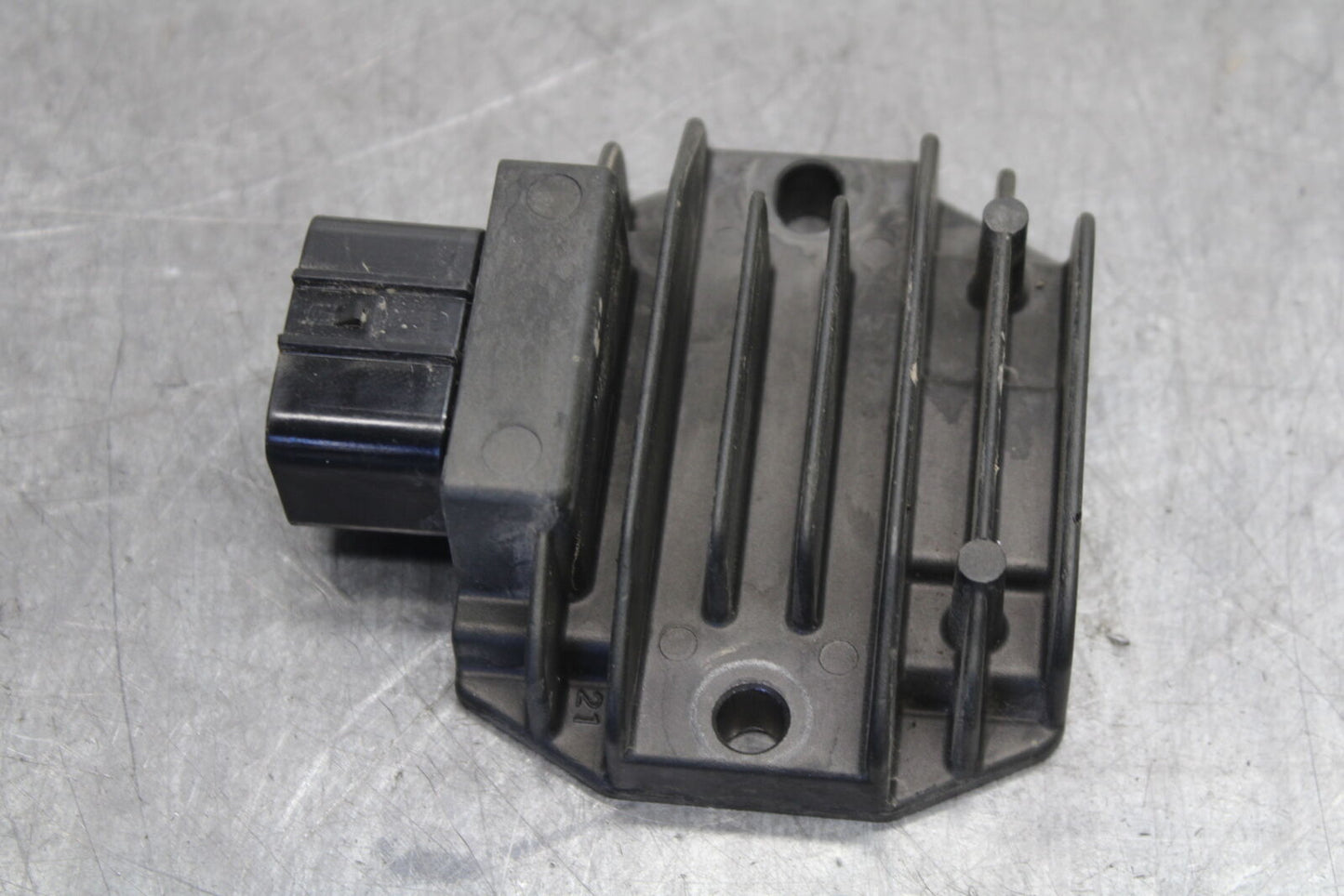 21-24 KTM 890 ADVENTURE R RECTIFIER VOLTAGE REGULATOR BB723