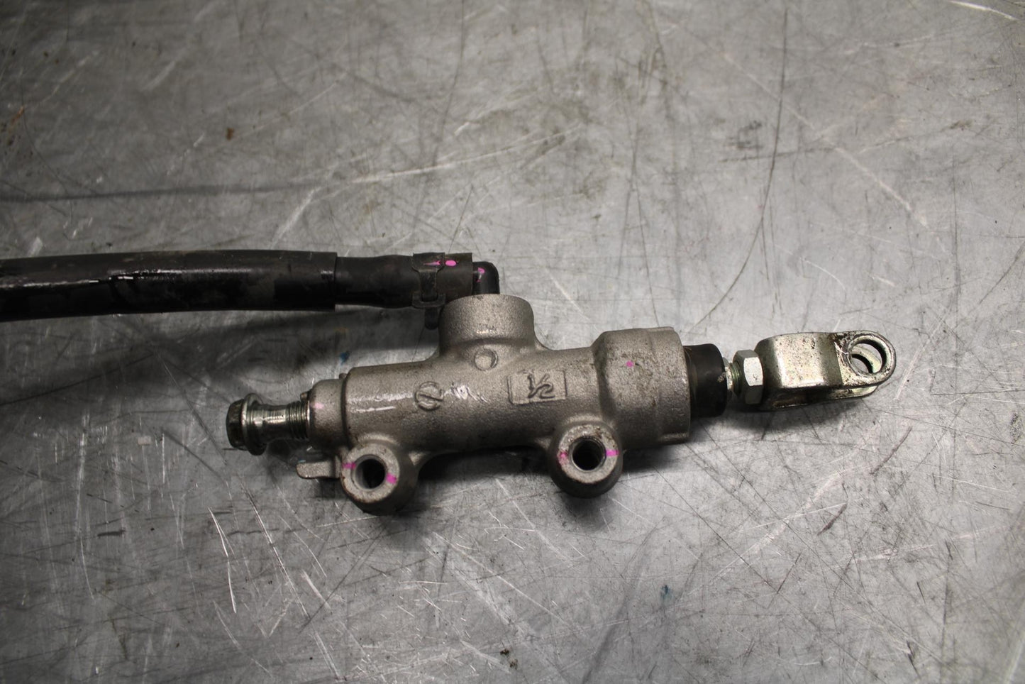 12-17 KAWASAKI NINJA 650 REAR BRAKE MASTER CYLINDER W RESERVOIR 43015-0559 BB470