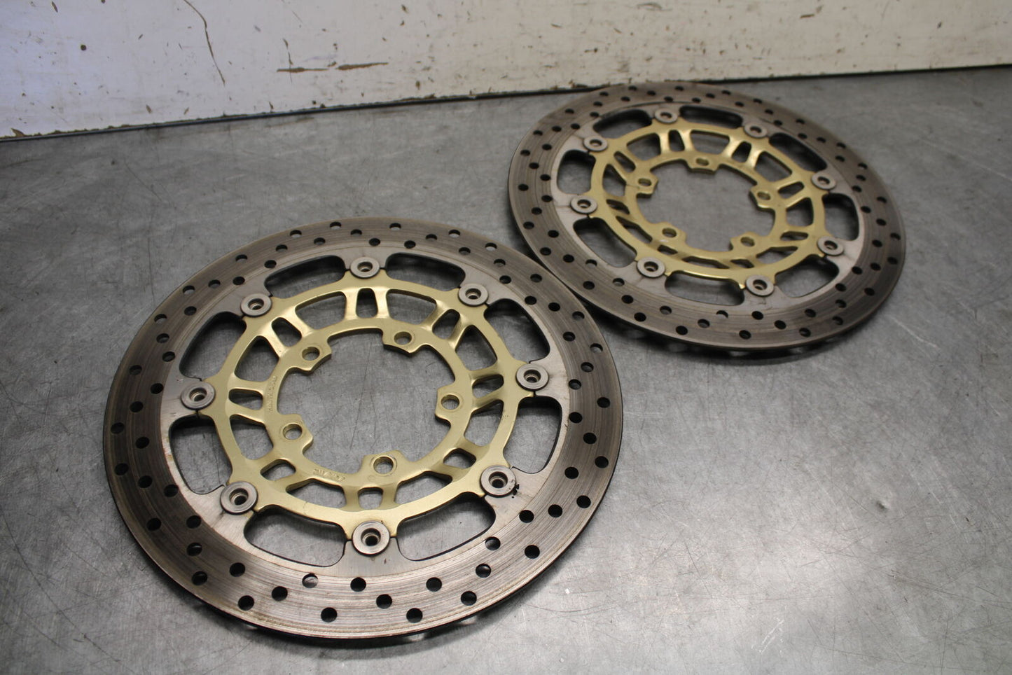 07-08 TRIUMPH DAYTONA 675 FRONT LEFT RIGHT BRAKE ROTORS DISCS BB685