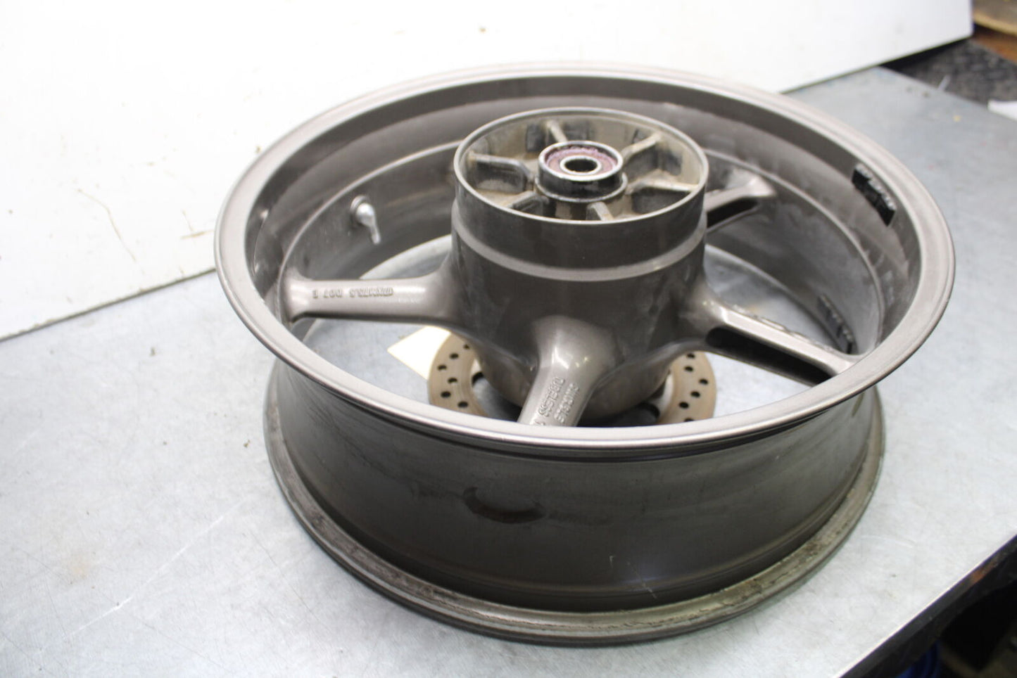09-11 TRIUMPH DAYTONA 675 REAR RIM WHEEL DISC ROTOR BB652