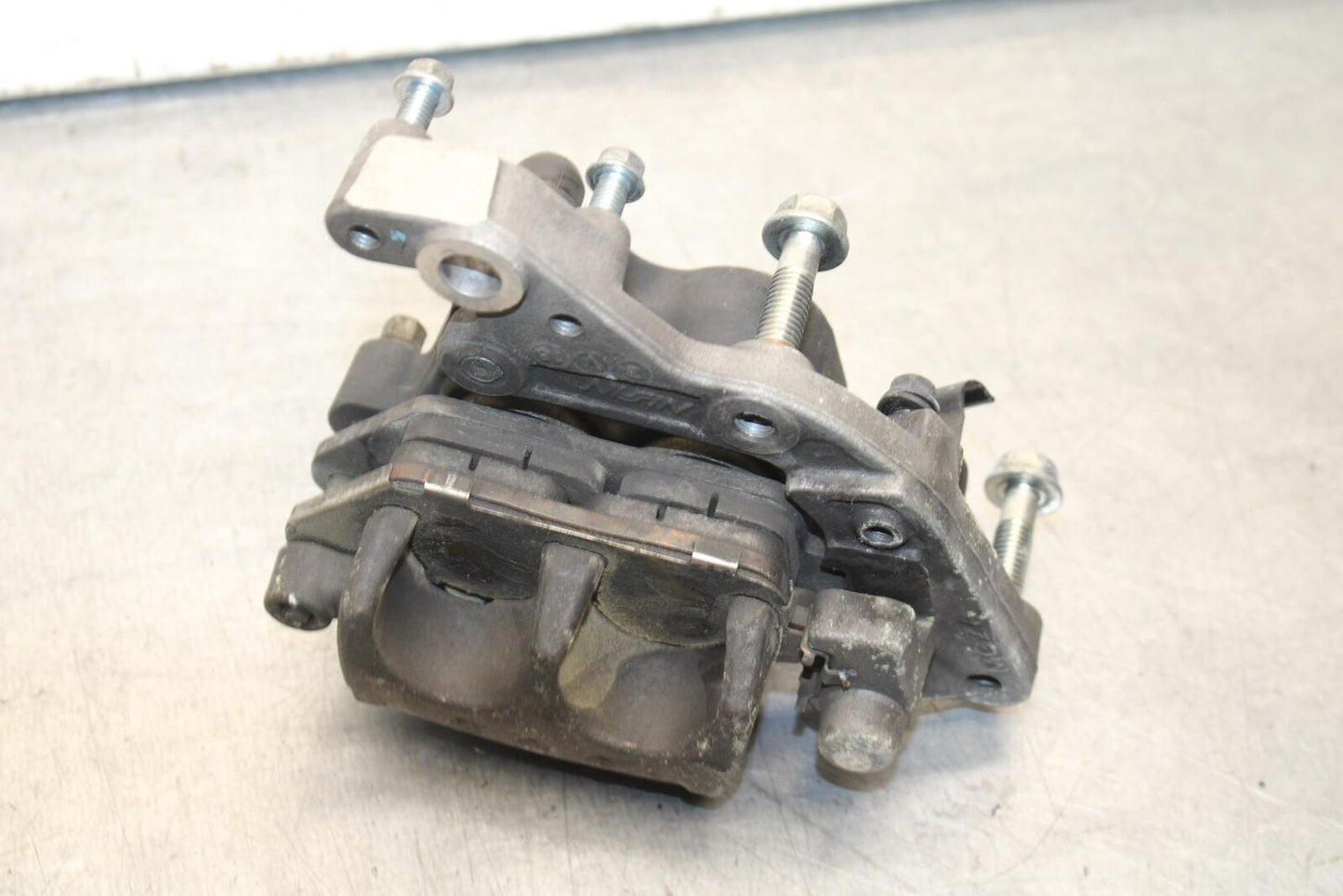 2014 Honda CB500F ABS FRONT BRAKE CALIPER CALIPER BB102