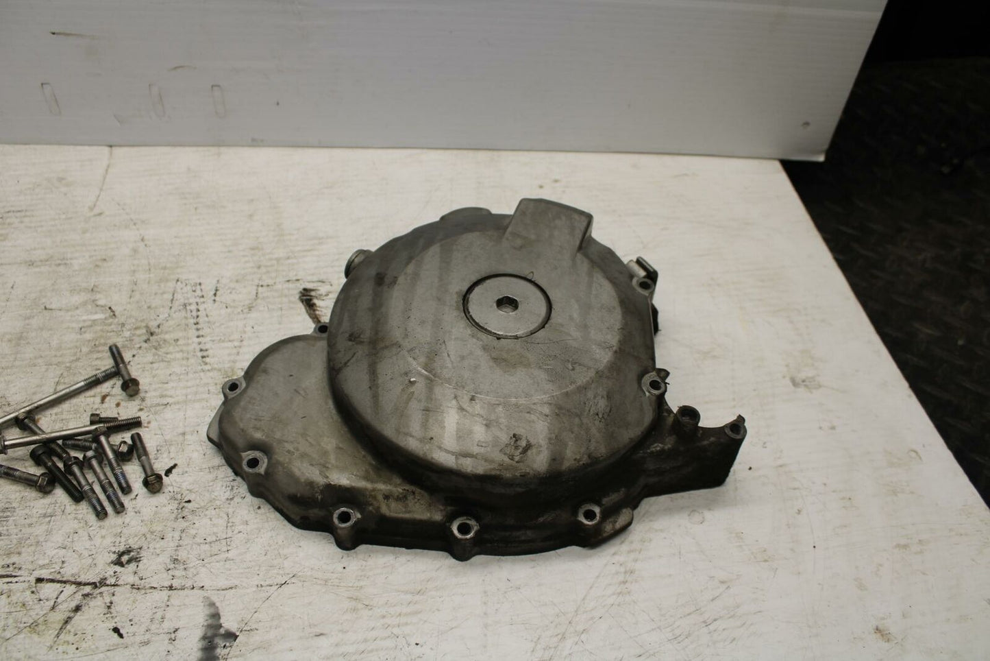 03-05 SUZUKI SV1000 STATOR MAGNETO ALTERNATOR GENERATOR COVER BB296