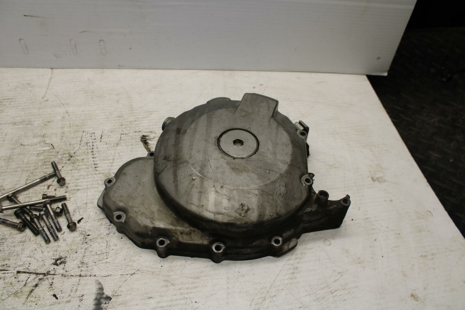 03-05 SUZUKI SV1000 STATOR MAGNETO ALTERNATOR GENERATOR COVER BB296