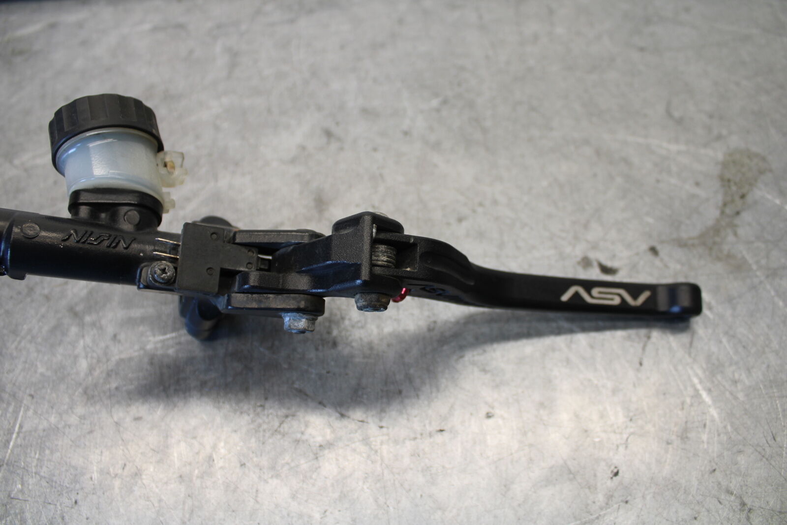 03-07 SUZUKI SV1000S HYDRAULIC CLUTCH MASTER CYLINDER w/ LEVER BB657