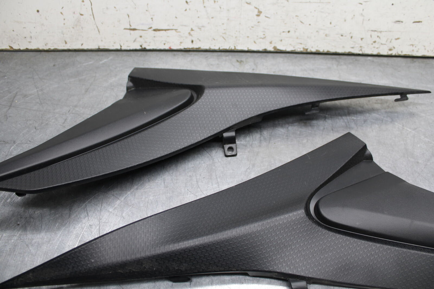 21-24 APRILIA TUONO 660 FACTORY RIGHT LEFT SIDE SEAT PANELS TRIMS COWLS BB733