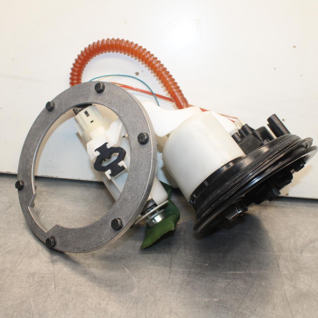 2016 BMW S1000R ABS FUEL PUMP GAS PETROL SENDER UNIT BB604