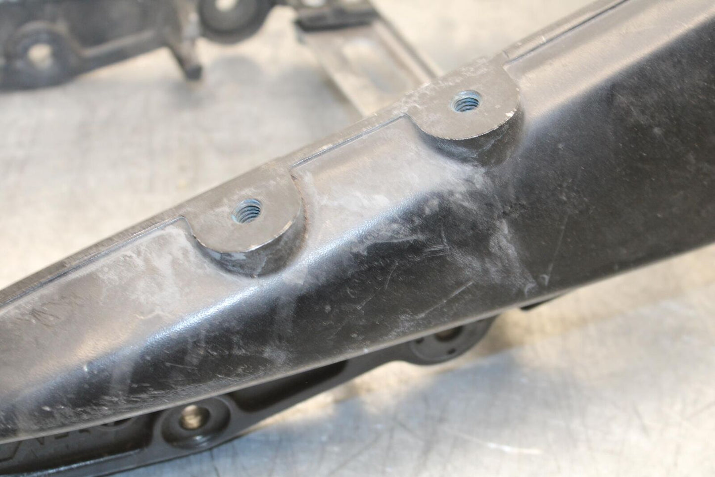 06-07 SUZUKI GSXR 600 750 FRONT SUBFRAME SUB FRAME BB98