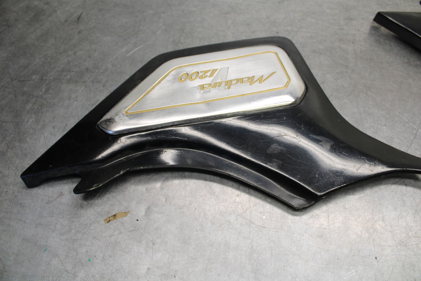 85-86 SUZUKI MADURA 1200 SIDE COVER PANEL COWL FAIRING SET BB691
