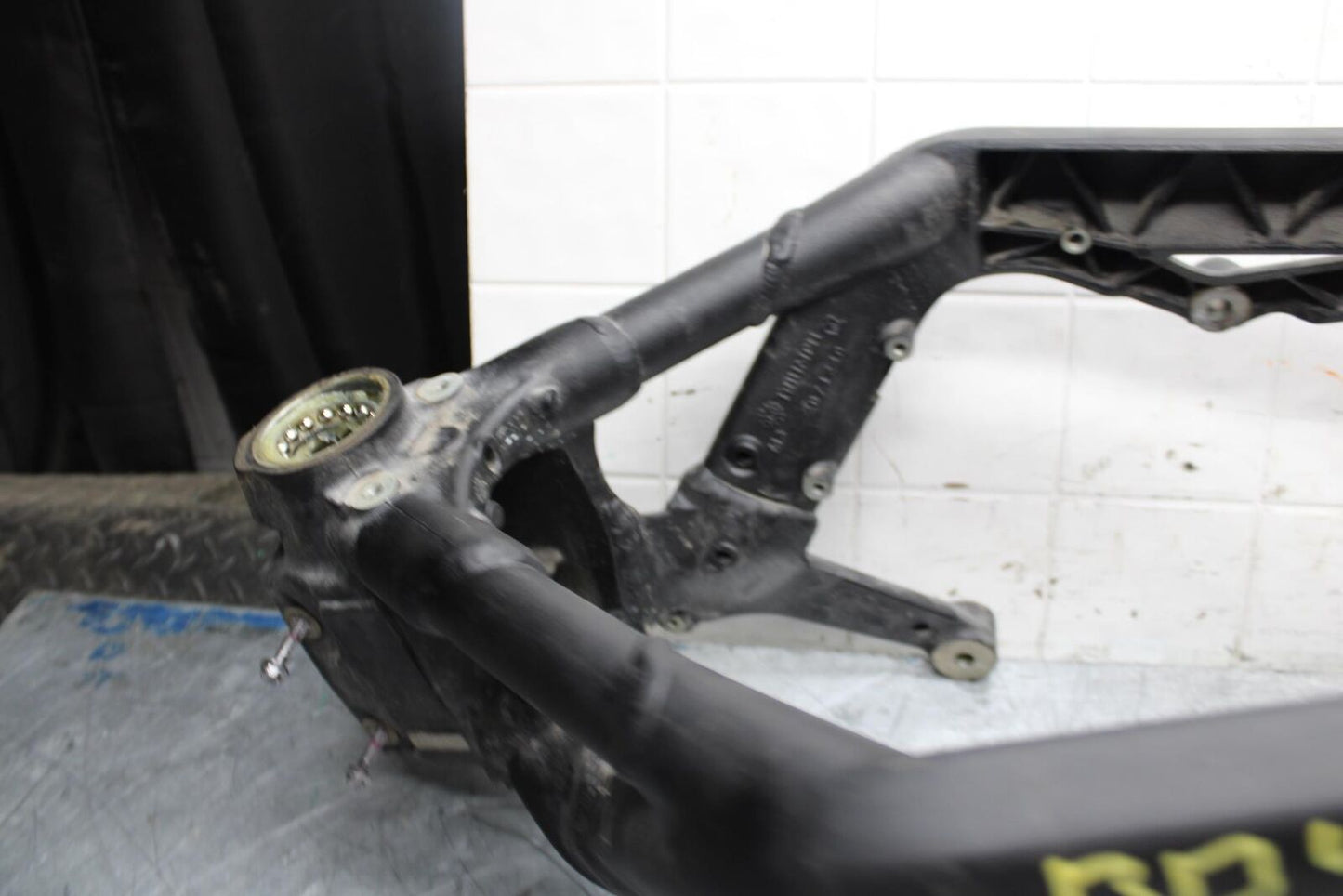 17-21 TRIUMPH STREET TRIPPLE R ABS FRAME CHASSIS bb452