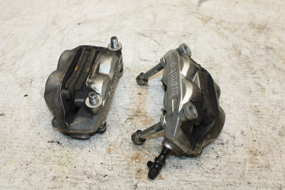 08-10 DUCATI 848 RIGHT LEFT FRONT BRAKE CALIPER SET PAIR CALIPERS BB369