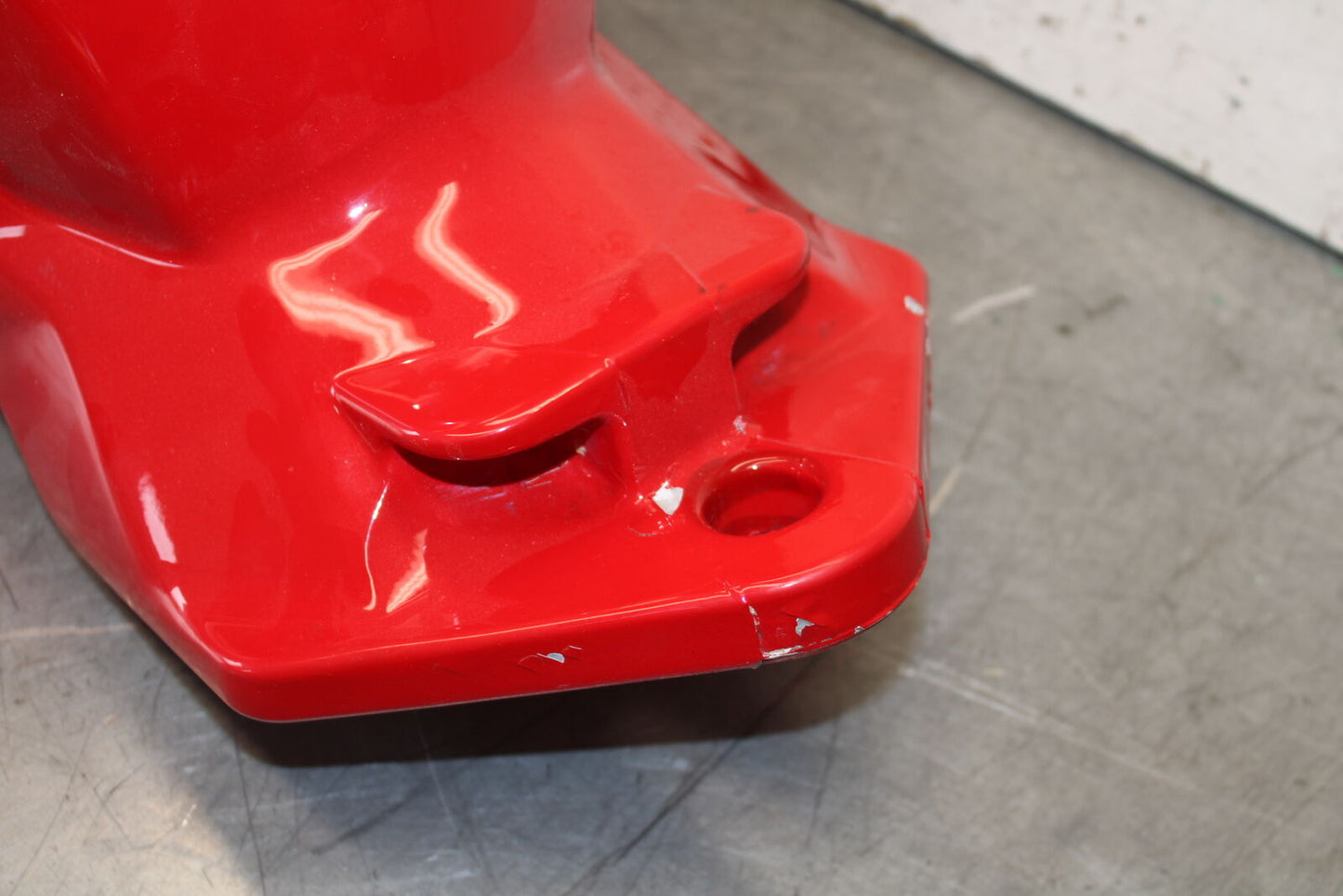 09-11 DUCATI STREETFIGHTER GAS TANK FUEL CELL PETROL RESERVOIR BB705