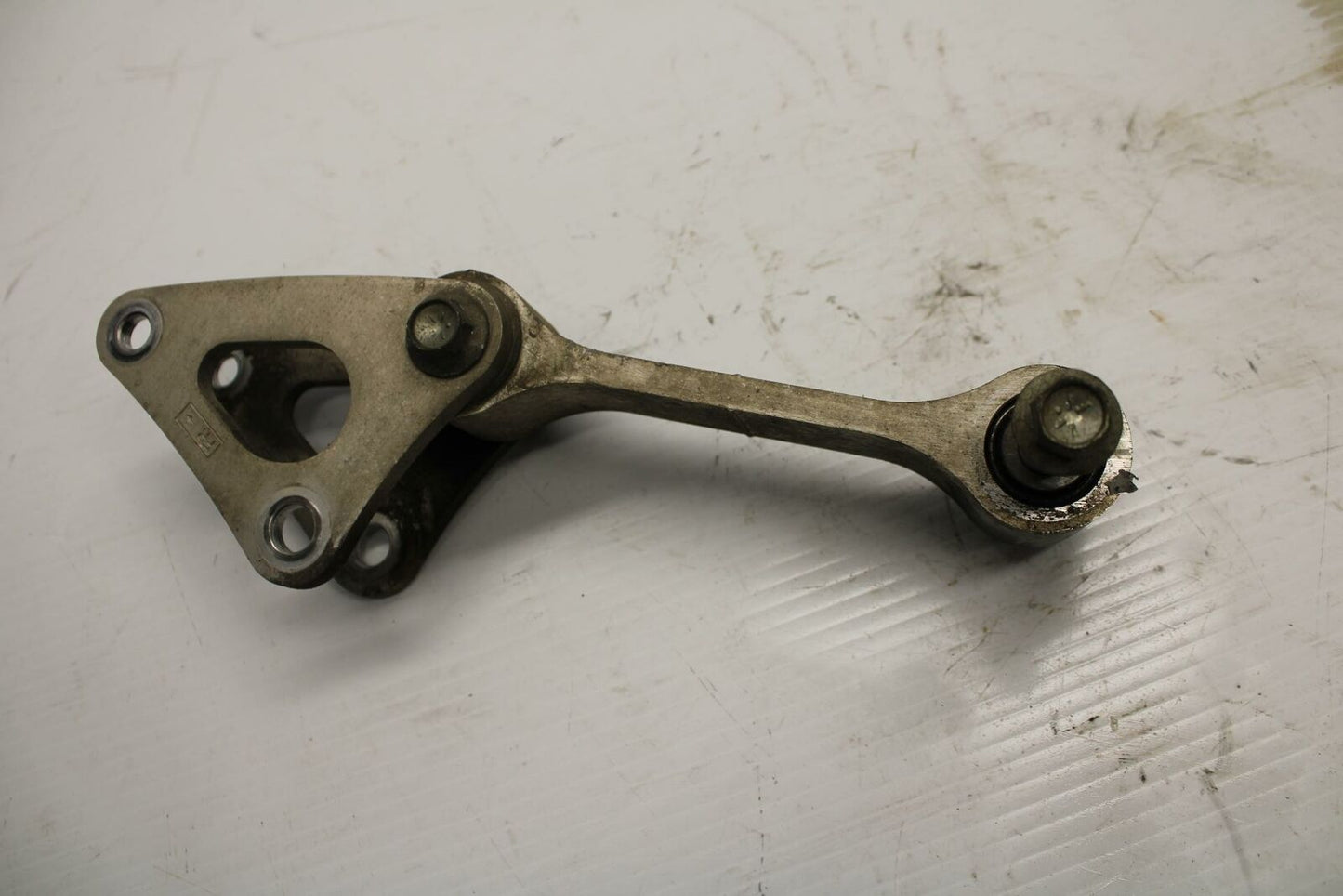11-19 SUZUKI GSXR600 DOGBONE SHOCK LINKAGE LINK 62602-14860 62611-14J00 BB 241